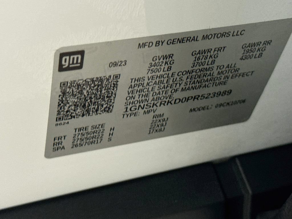 Used 2023 Chevrolet Tahoe RST w/ Luxury Package AWD/4WD image 37