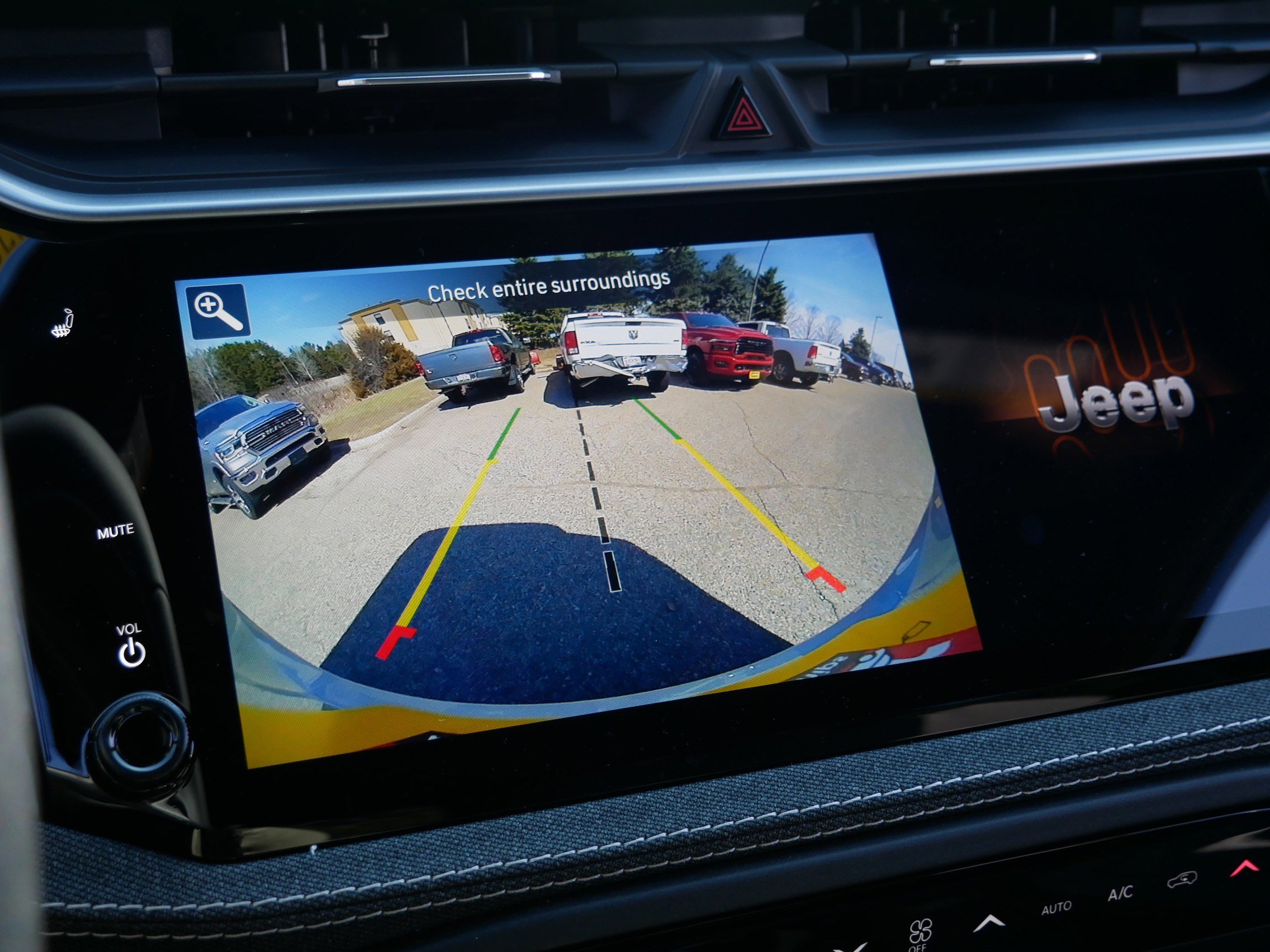 New 2026 Jeep Cherokee Laredo image 21