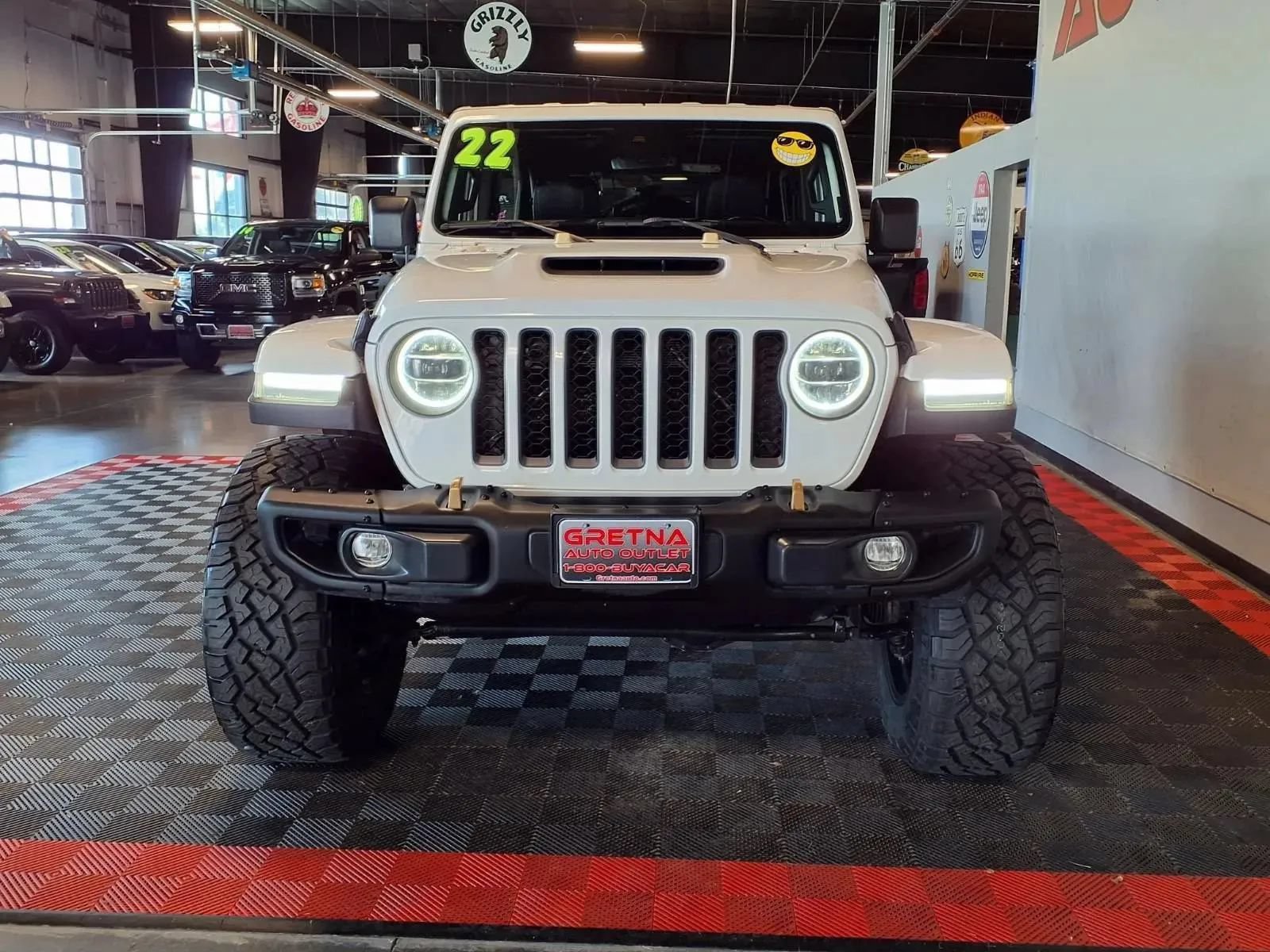 Used 2022 Jeep Wrangler Unlimited Rubicon w/ Trailer Tow Package AWD/4WD image 3