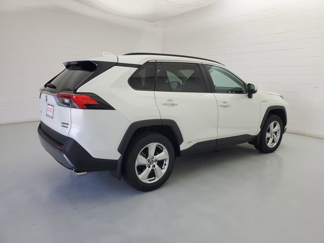Used 2020 Toyota RAV4 Limited image 5