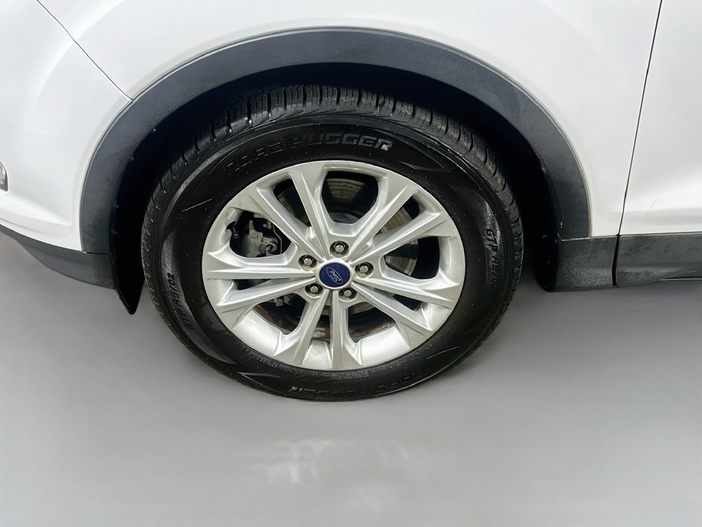 Used 2017 Ford Escape SE FWD image 8