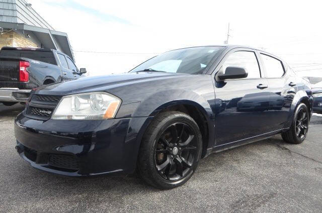 Used 2014 Dodge Avenger SE image 4