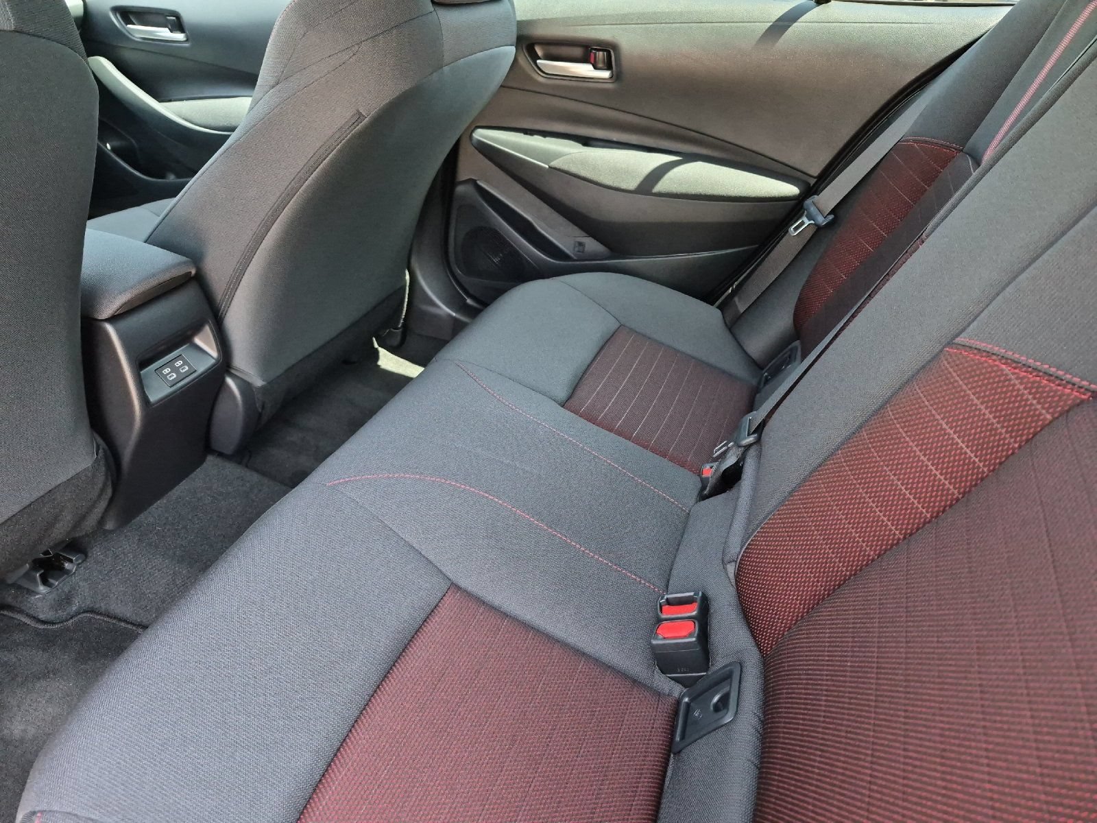 Certified 2026 Toyota Corolla SE FWD image 11