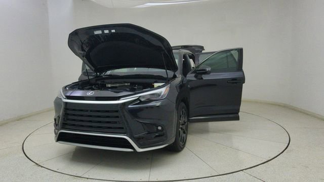 Used 2026 Lexus TX 500h AWD w/ Technology Package image 71