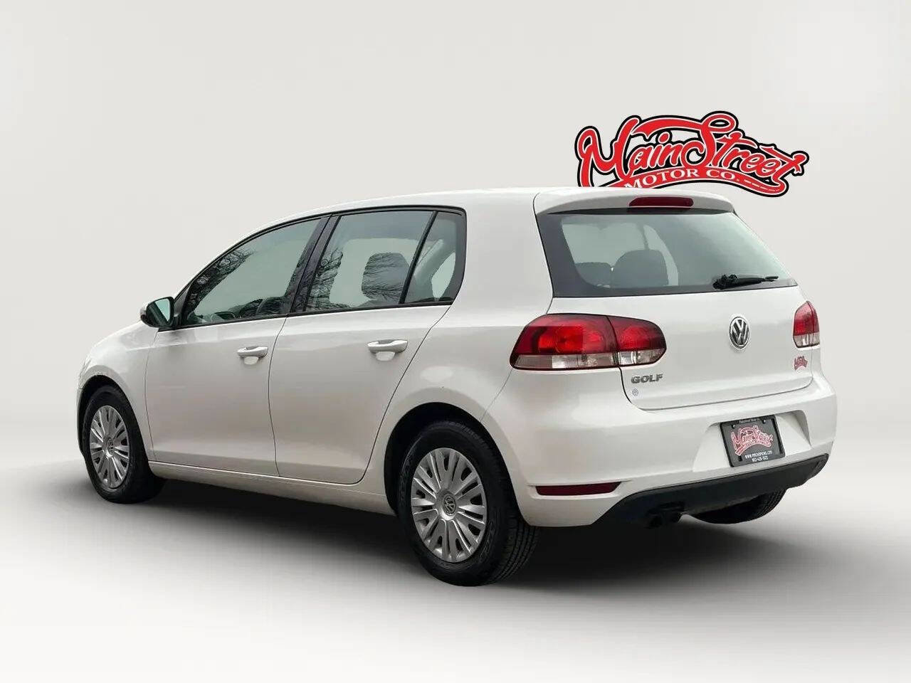 Used 2013 Volkswagen Golf 4-Door image 5
