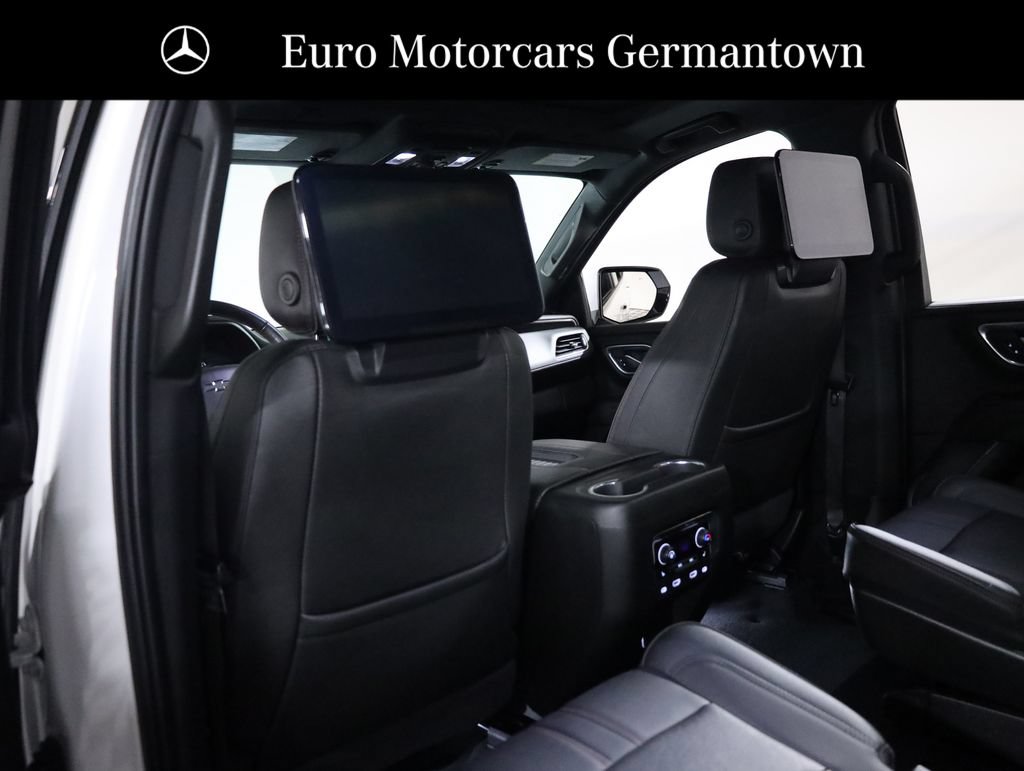 Used 2021 Chevrolet Tahoe RST w/ Luxury Package AWD/4WD image 46