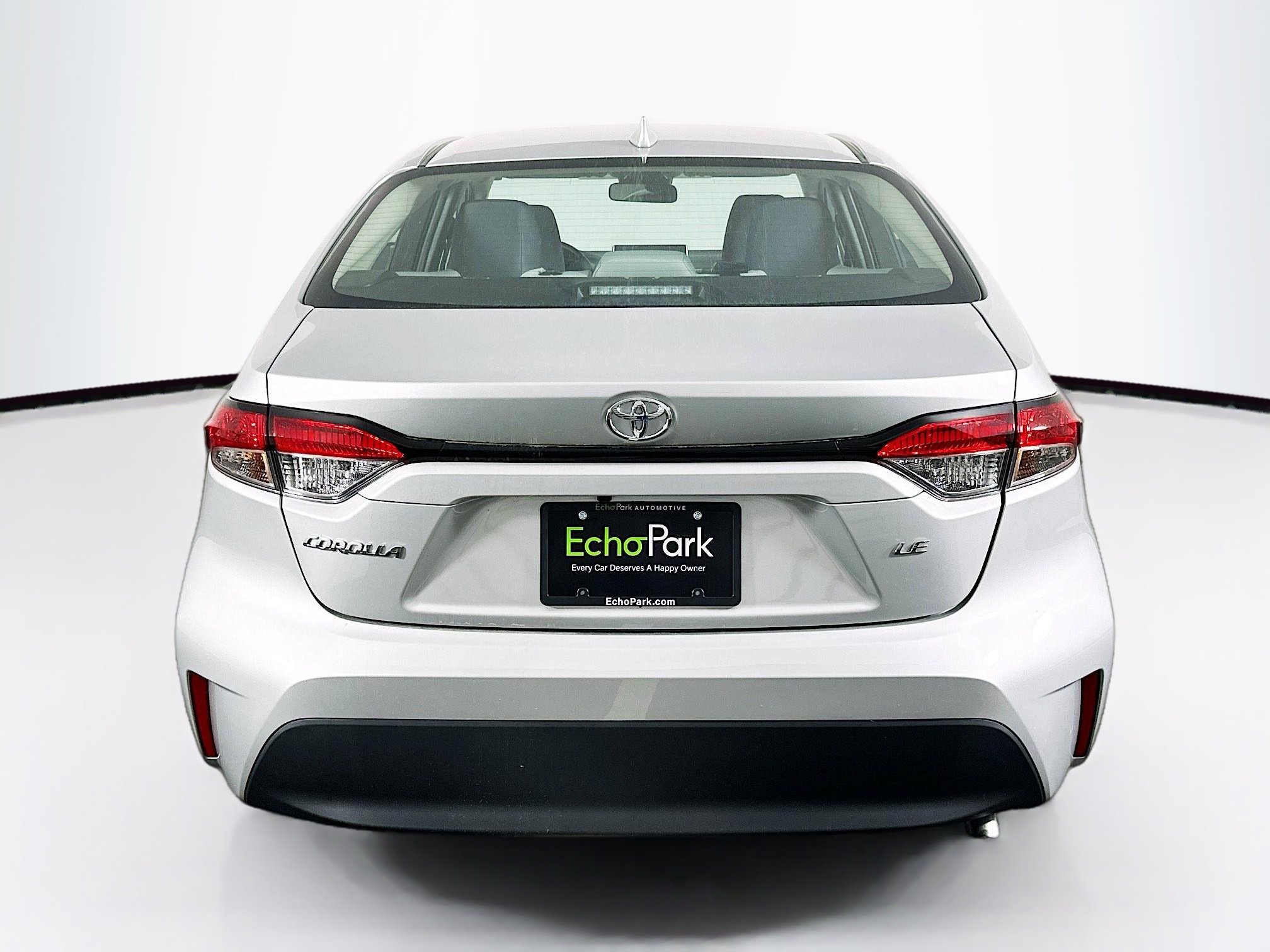 Used 2026 Toyota Corolla LE FWD image 7