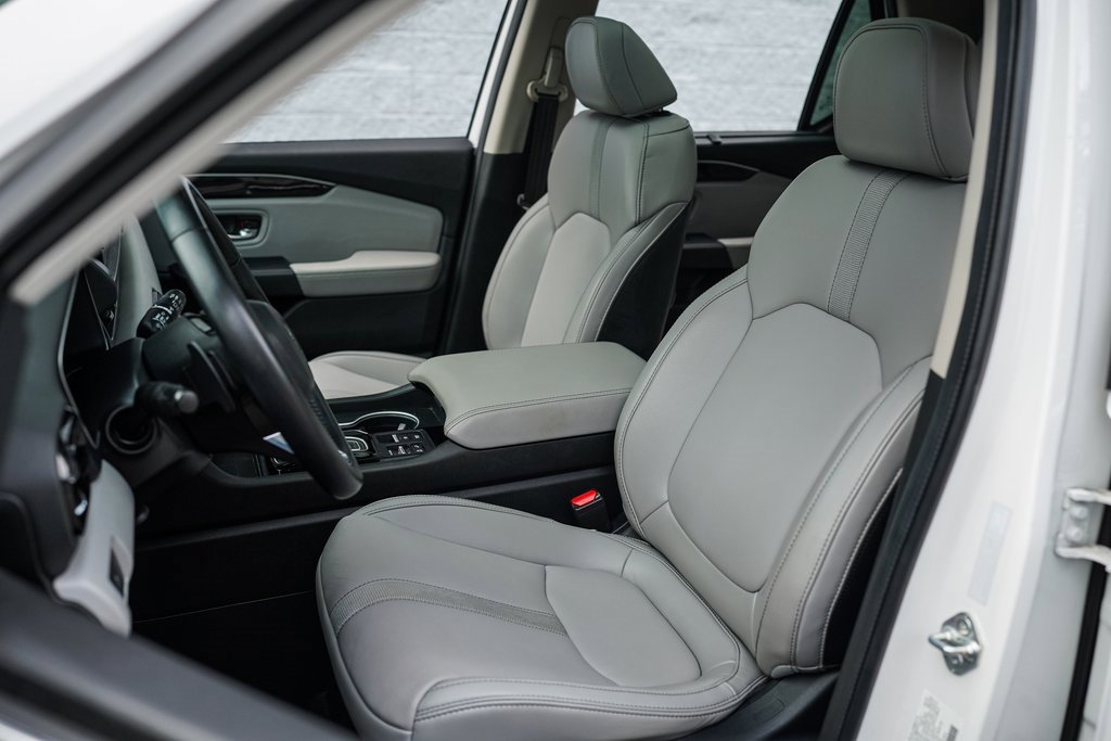 Used 2024 Honda Pilot Touring image 22