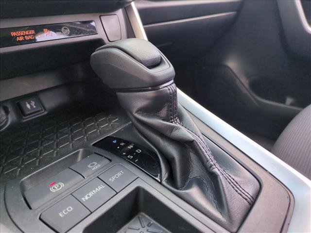 Certified 2019 Toyota RAV4 LE FWD image 12