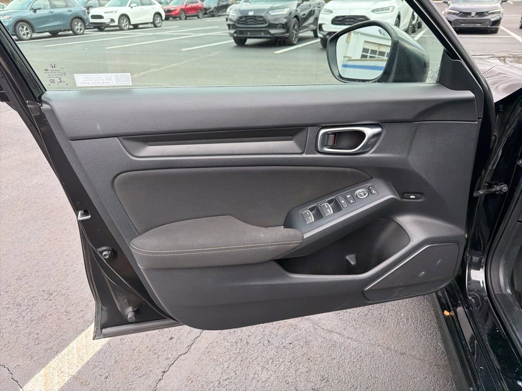 Used 2023 Honda Civic Sport image 18