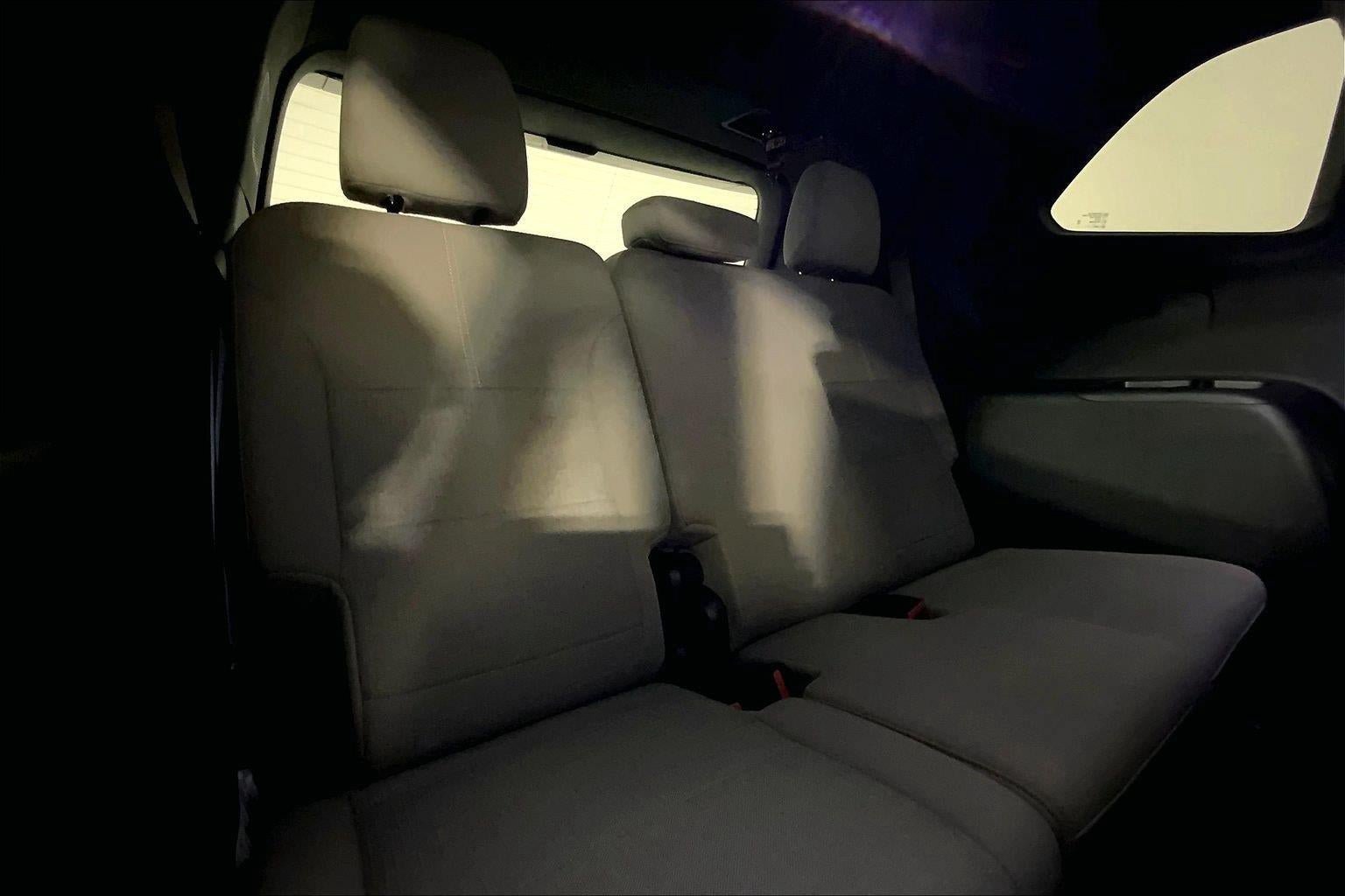 Used 2026 GMC Acadia Elevation FWD image 24
