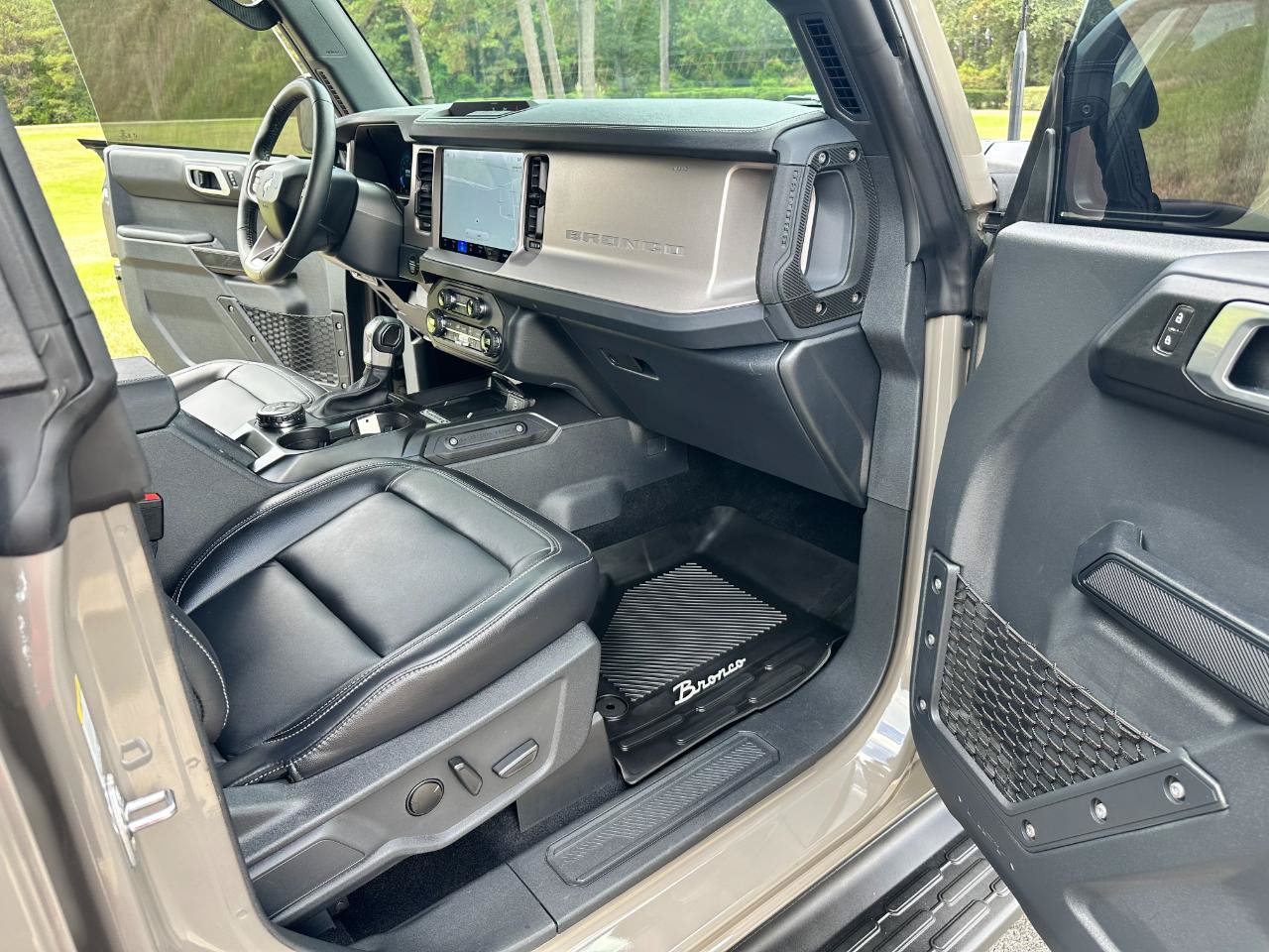 Used 2026 Ford Bronco Outer Banks AWD/4WD image 22