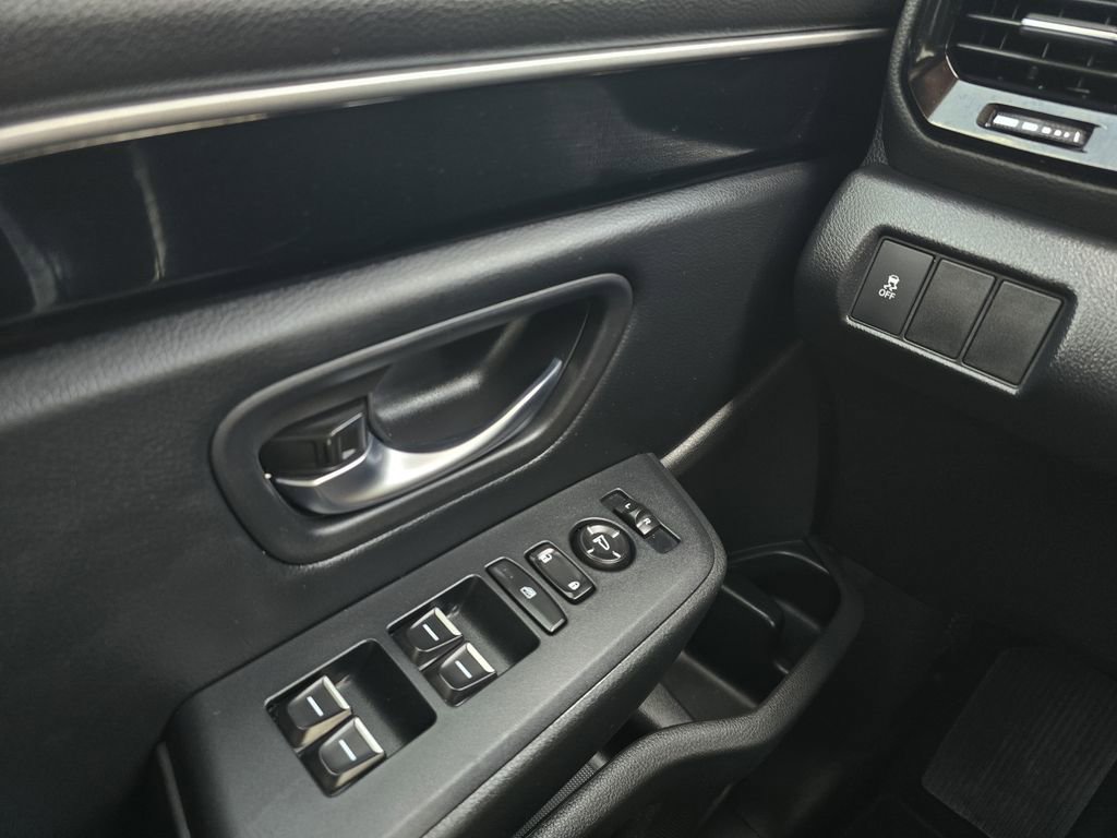 Used 2023 Honda Pilot Sport image 23