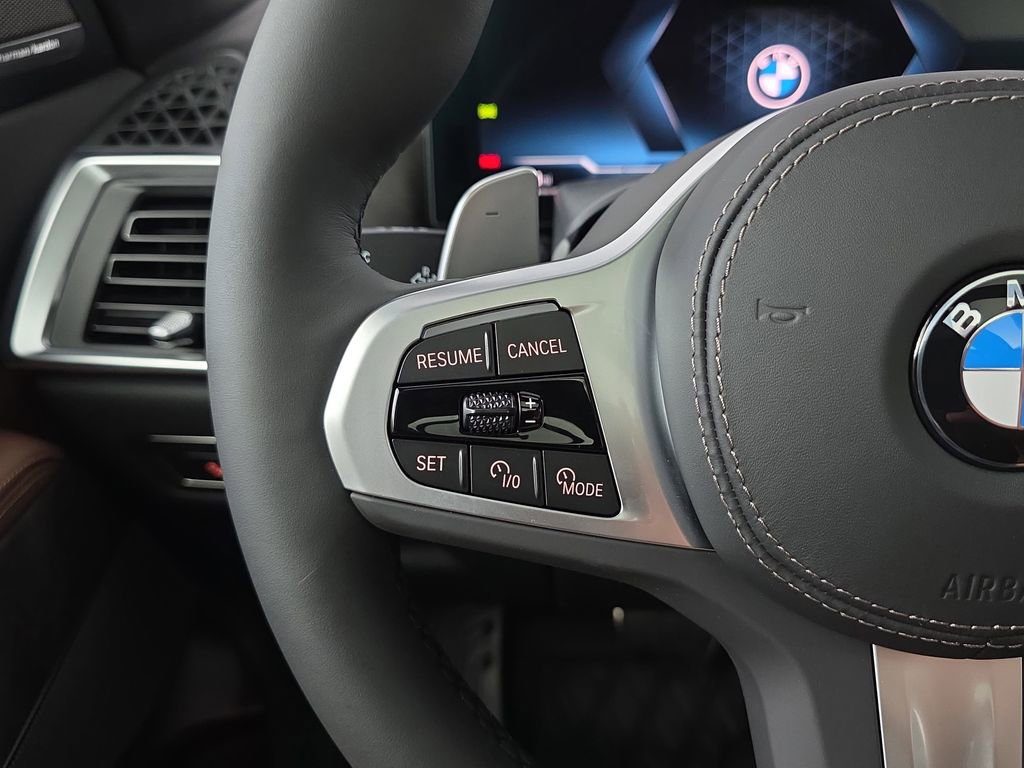 New 2026 BMW X7 xDrive40i w/ Executive Package image 18