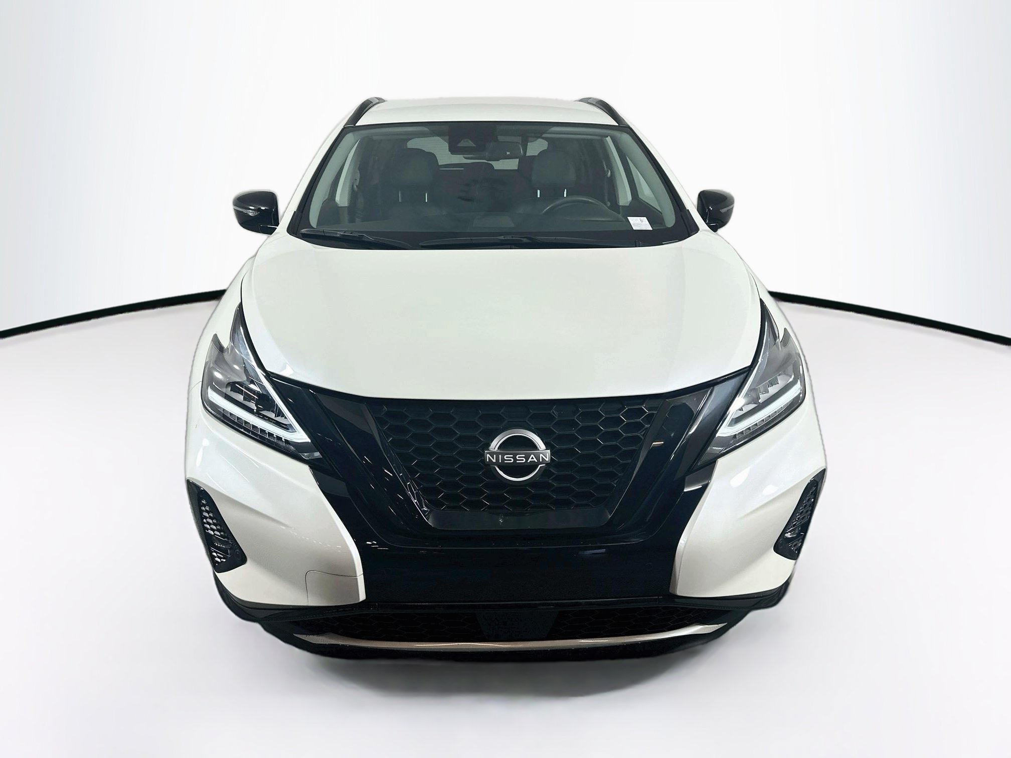 Used 2024 Nissan Murano SV w/ SV Midnight Edition Package FWD image 2