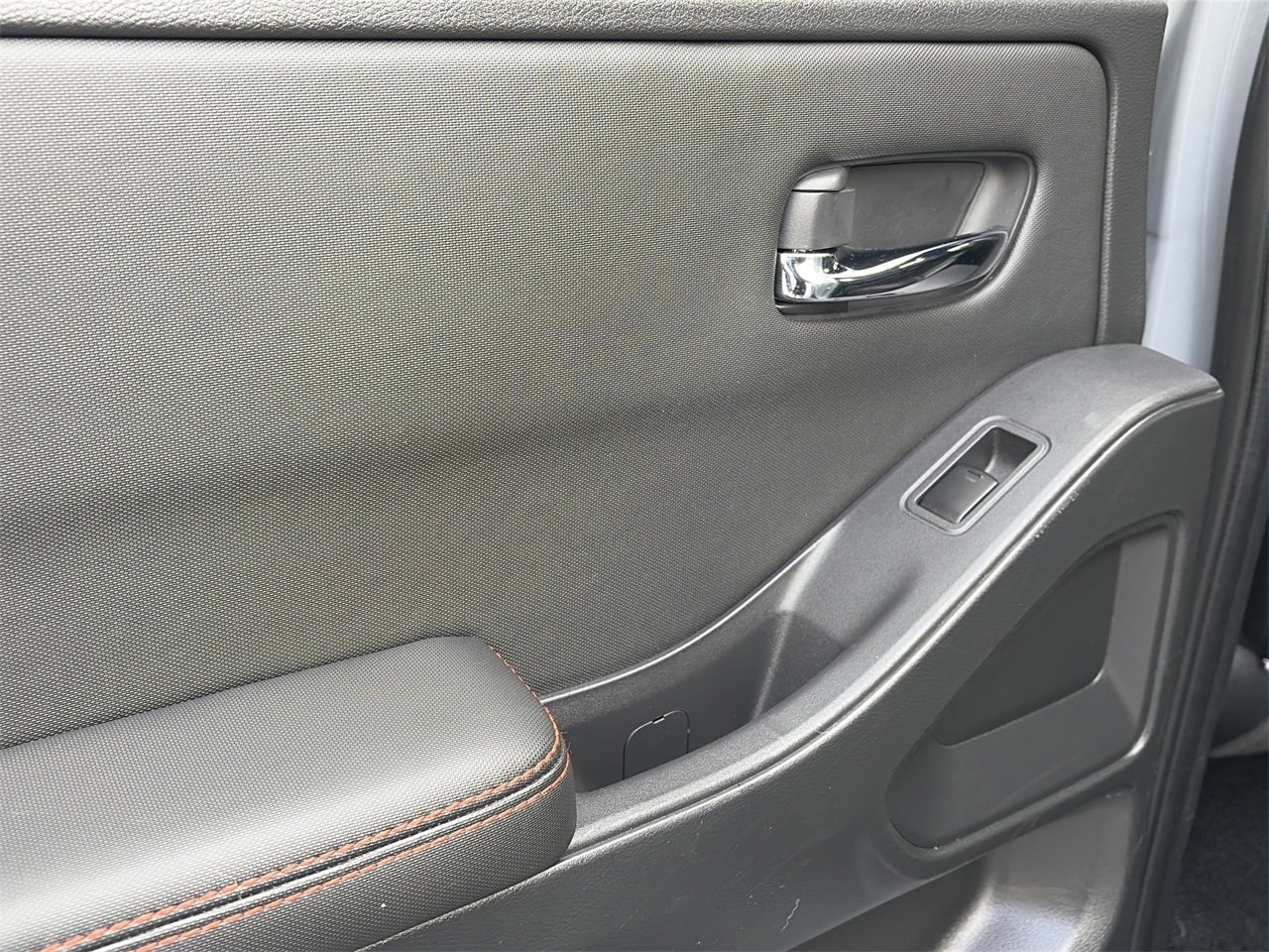 Certified 2024 Nissan Frontier Pro-X w/ Pro Premium Package image 29