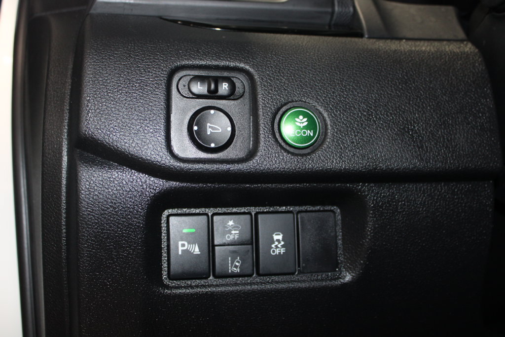 Used 2019 Honda Pilot Touring image 7
