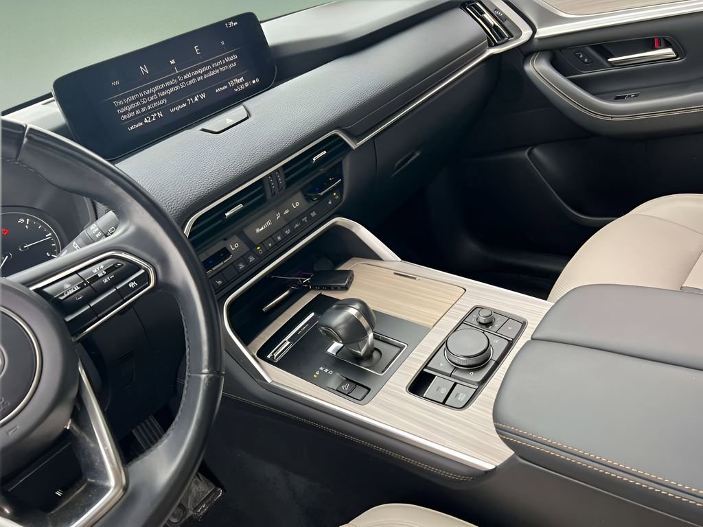 Used 2024 MAZDA CX-90 3.3 Turbo w/ Preferred Plus AWD/4WD image 21