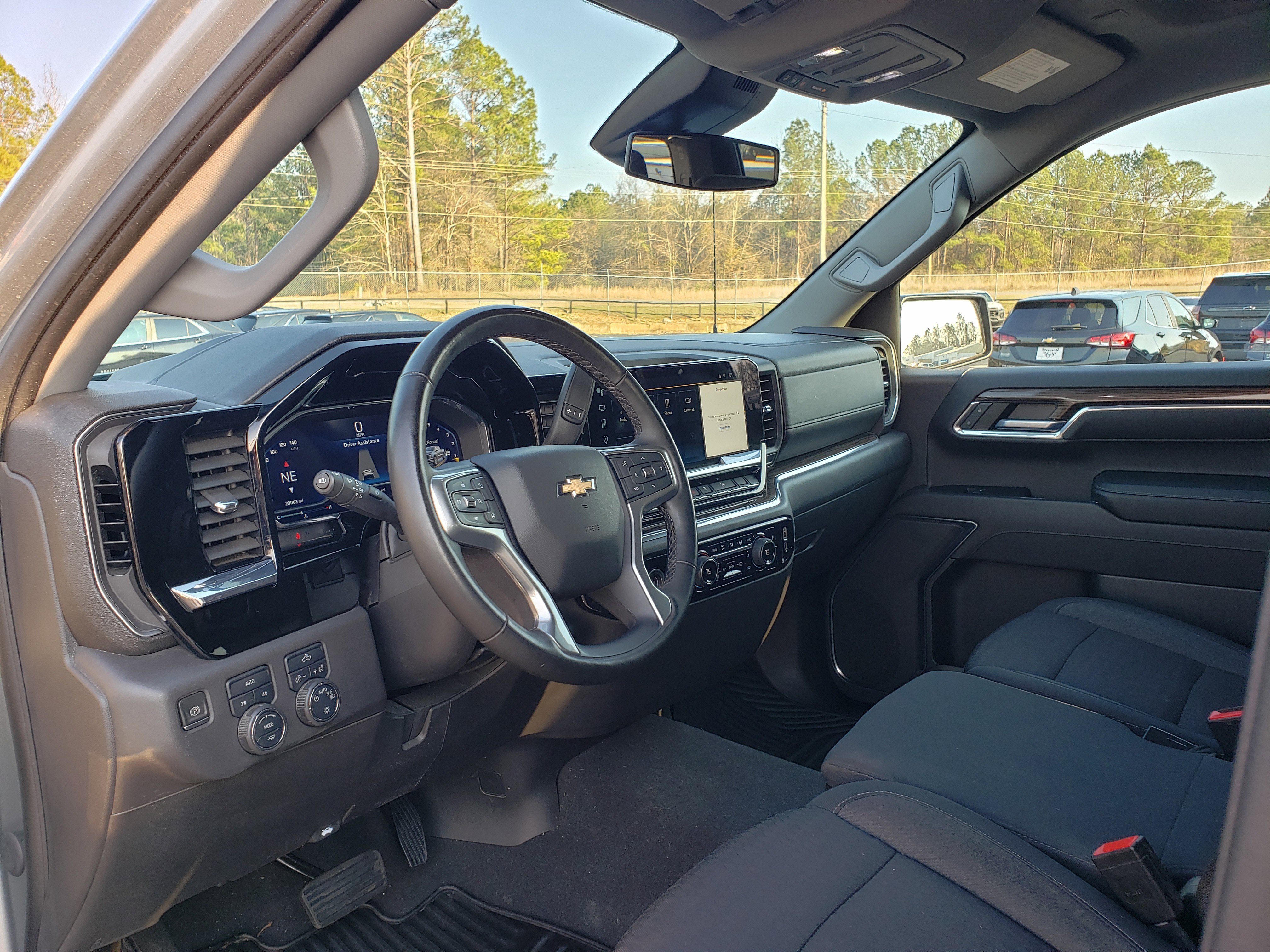 Used 2023 Chevrolet Silverado 1500 LT image 29