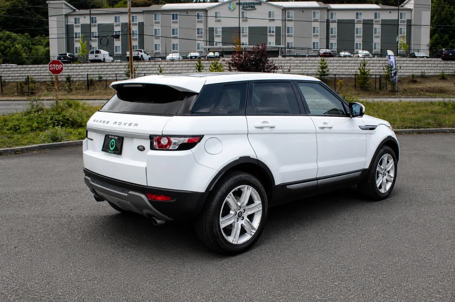 Used 2013 Land Rover Range Rover Evoque Pure Premium AWD/4WD image 7