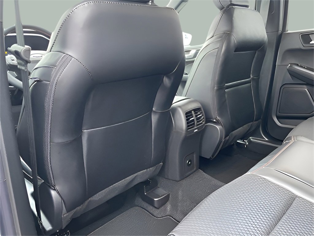 New 2025 Ford Escape ST-Line w/ Tech Pack #1 image 33