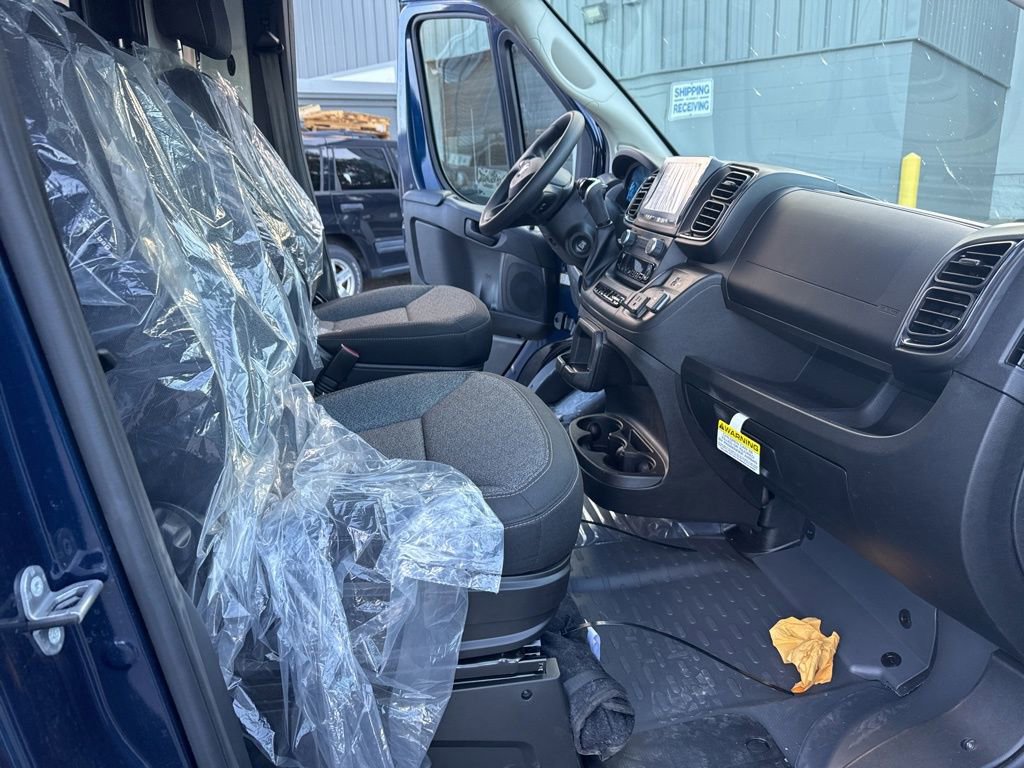 Used 2025 RAM ProMaster 1500 w/ Convenience Group image 37