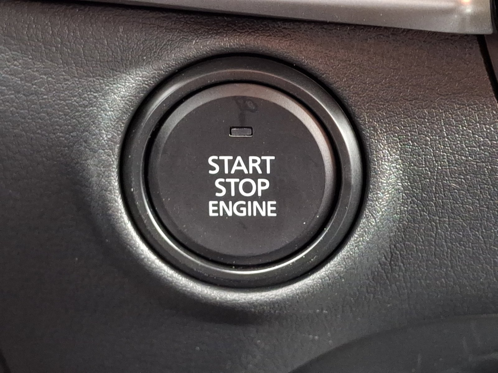 Certified 2025 MAZDA MAZDA3 s FWD image 24