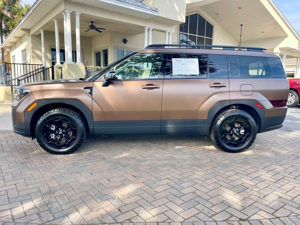 Used 2025 Hyundai Santa Fe XRT image 2