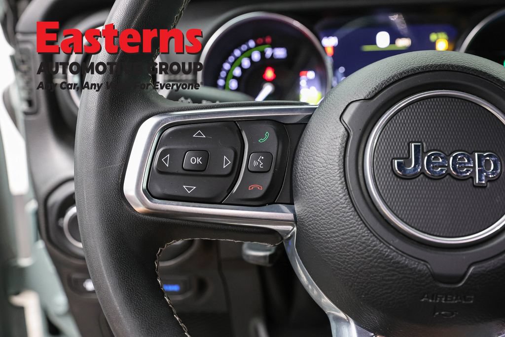 Used 2023 Jeep Wrangler Unlimited Sahara w/ Cold Weather Group AWD/4WD image 15