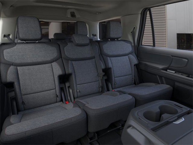 New 2025 Ford Expedition Active image 11