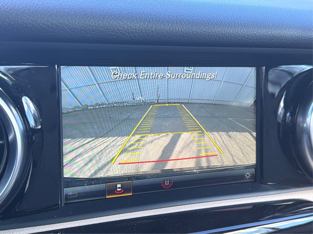 Used 2020 Mercedes-Benz SLC 300 w/ Premium Package image 22