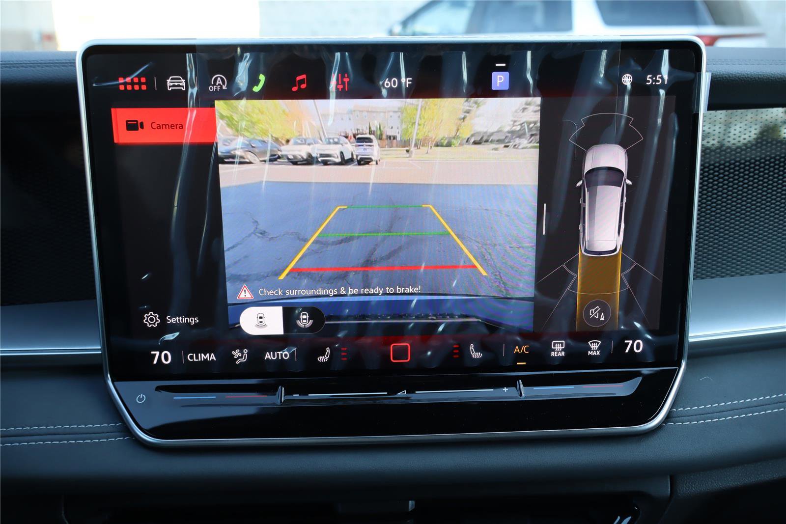 New 2026 Volkswagen Tiguan SE R-Line image 19