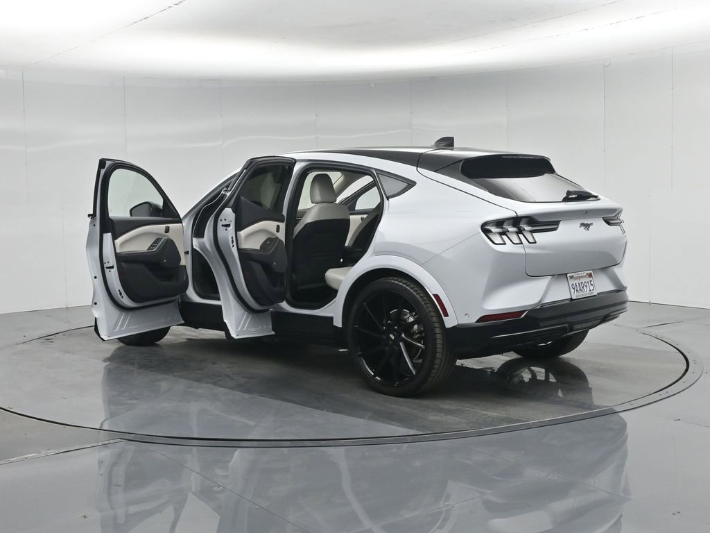 Used 2021 Ford Mustang Mach-E Premium image 35