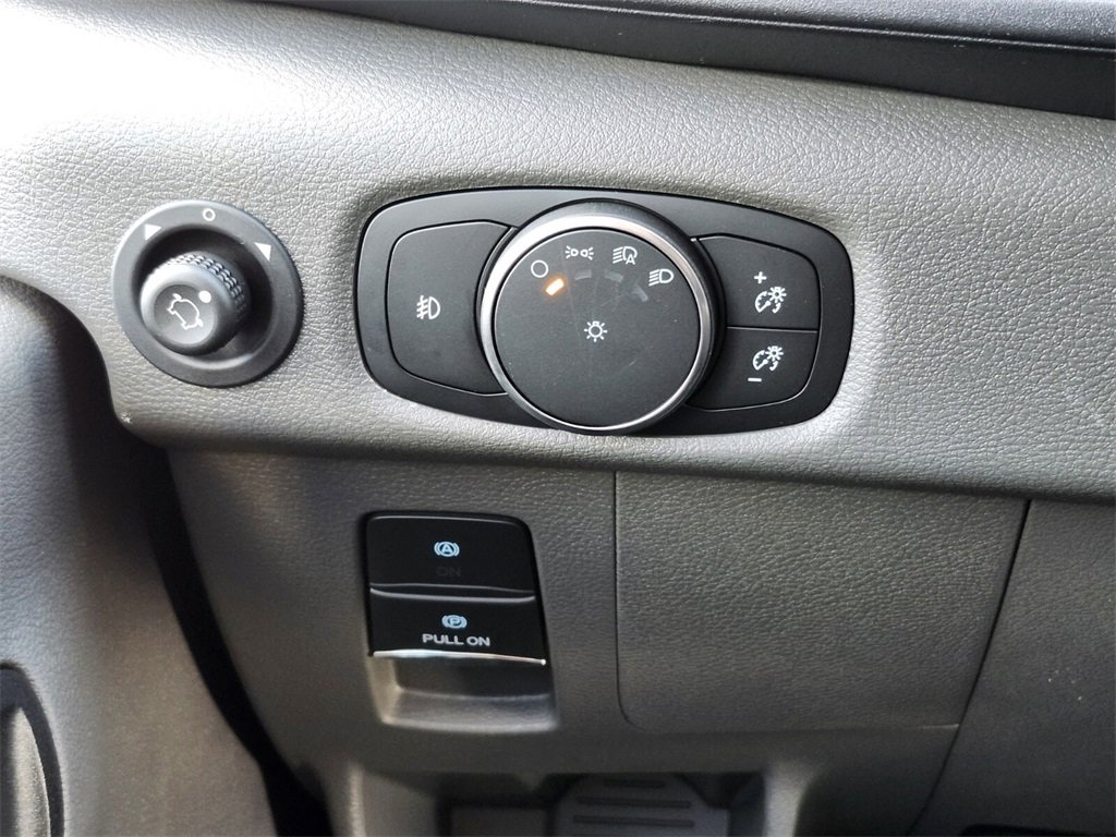 New 2026 Ford Transit 250 148 Medium Roof image 18