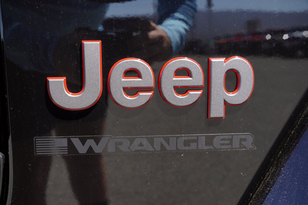 New 2027 Jeep Wrangler Unlimited Rubicon AWD/4WD image 14