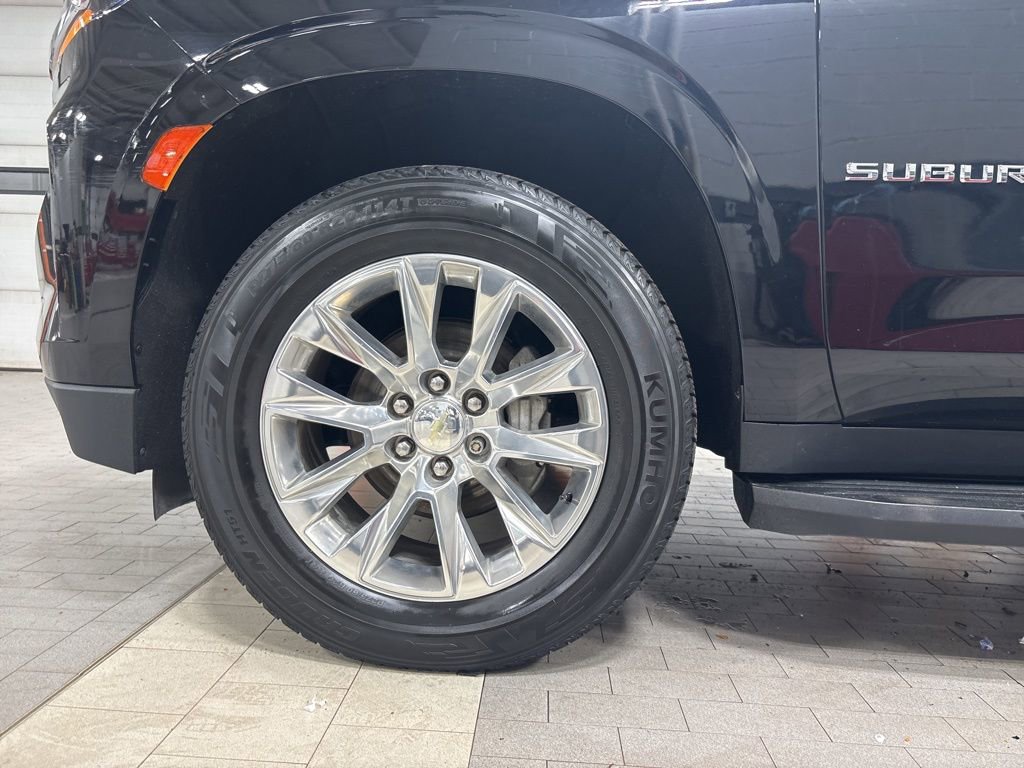 Used 2021 Chevrolet Suburban Premier image 31