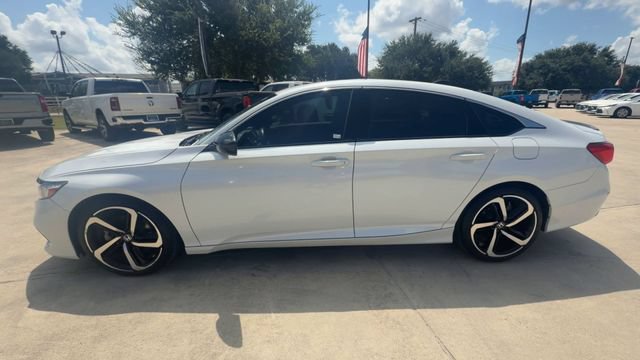 Used 2022 Honda Accord Sport image 5