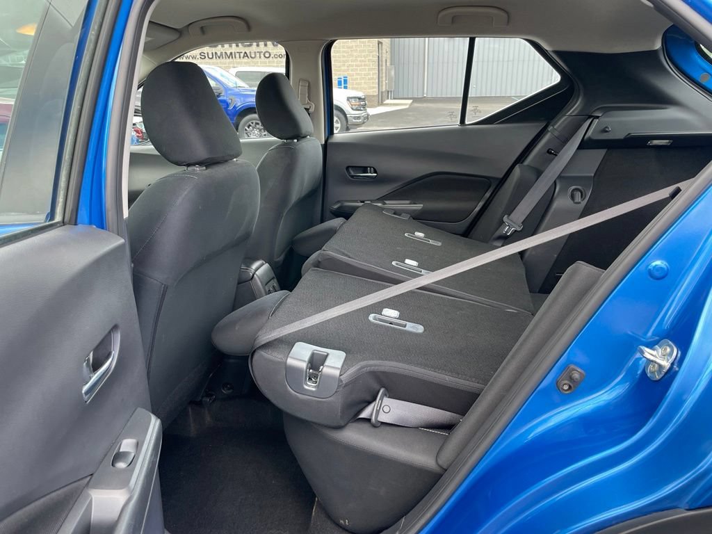 Used 2024 Nissan Kicks SV FWD image 39