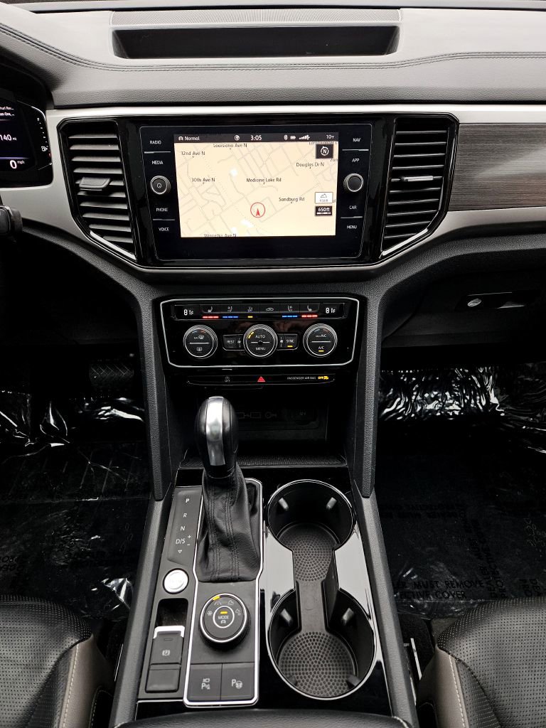 Used 2021 Volkswagen Atlas SEL Premium image 14