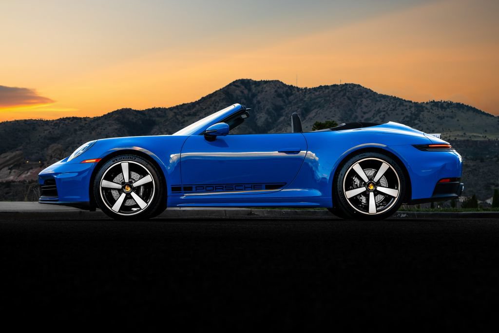 New 2026 Porsche 911 Carrera RWD image 2