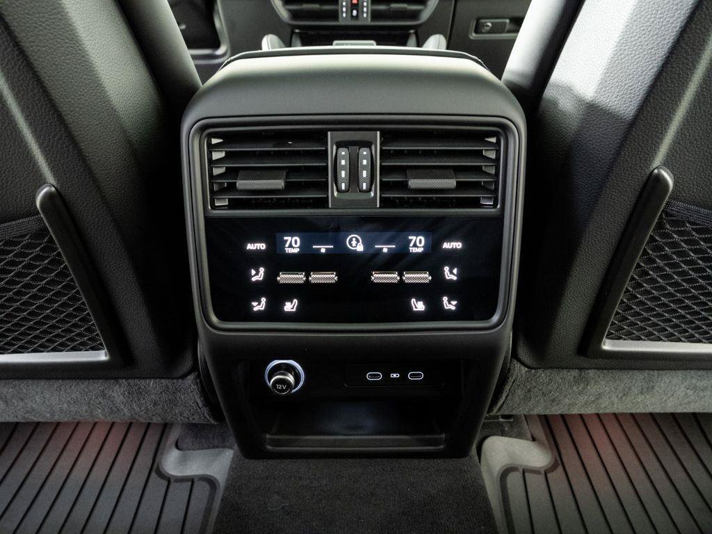 New 2026 Porsche Cayenne AWD/4WD image 21