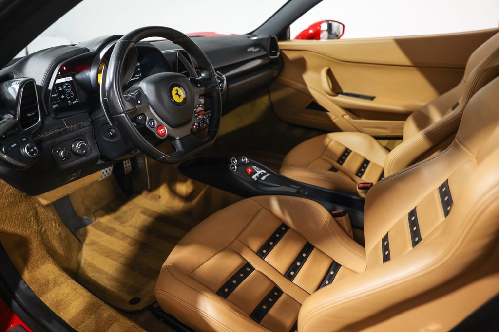 Used 2010 Ferrari 458 Italia Coupe RWD image 31