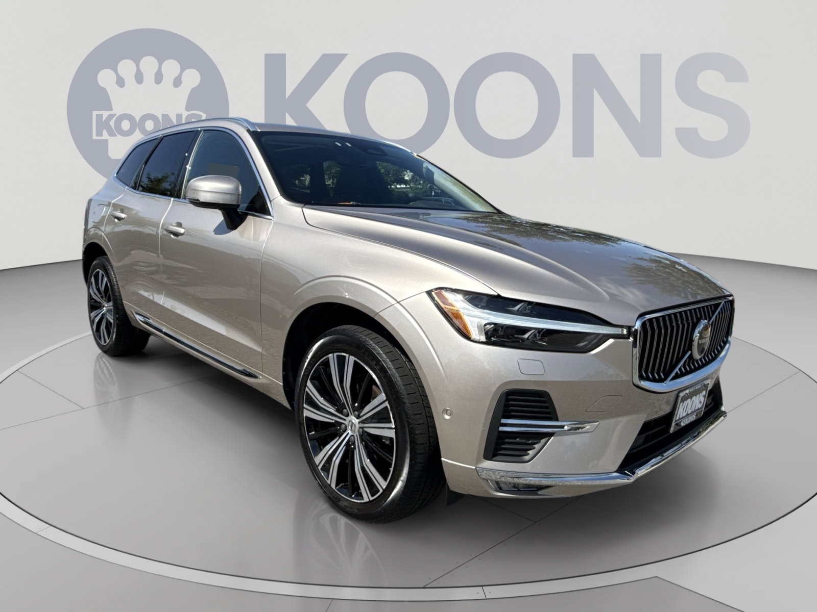 Certified 2023 Volvo XC60 B5 Plus w/ Climate Package AWD/4WD image 10