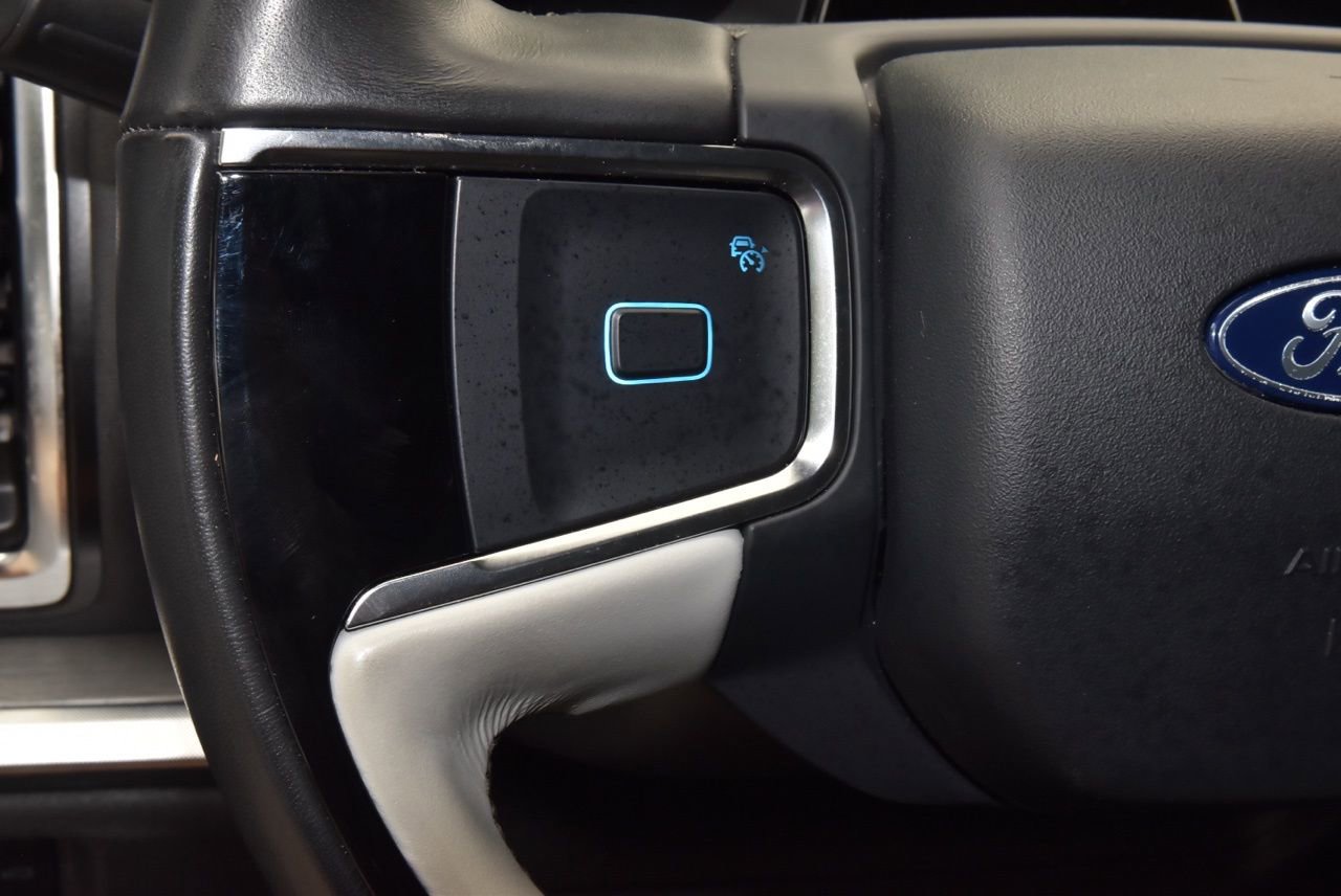 Certified 2025 Ford Expedition Platinum AWD/4WD image 24