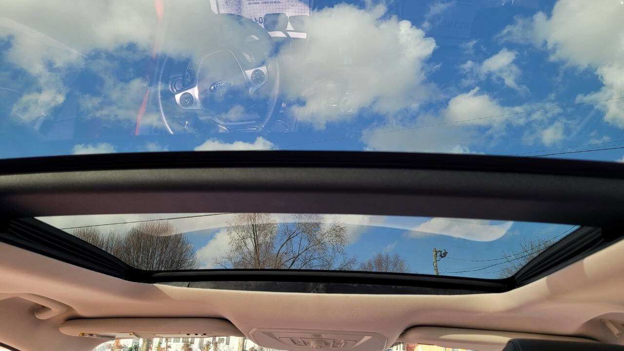 Used 2014 Ford Escape Titanium image 15