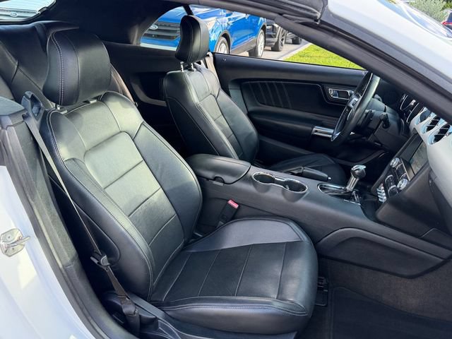 Used 2016 Ford Mustang Premium RWD image 15