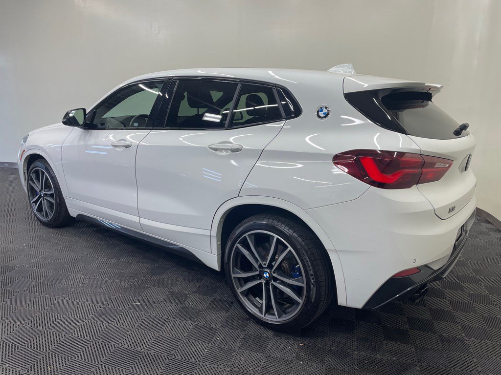 Used 2022 BMW X2 M35i w/ Shadowloine Package AWD/4WD image 2