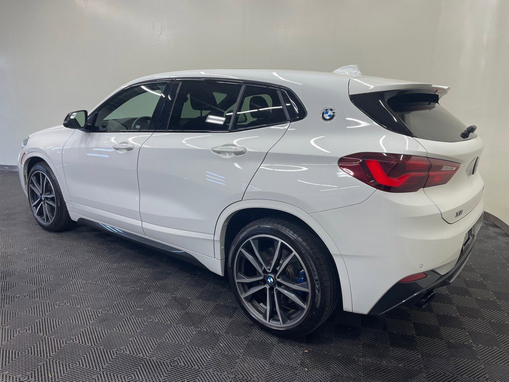 Used 2022 BMW X2 M35i w/ Shadowloine Package image 2