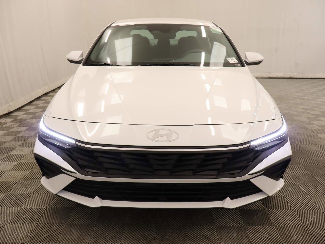 New 2026 Hyundai Elantra Blue FWD image 4