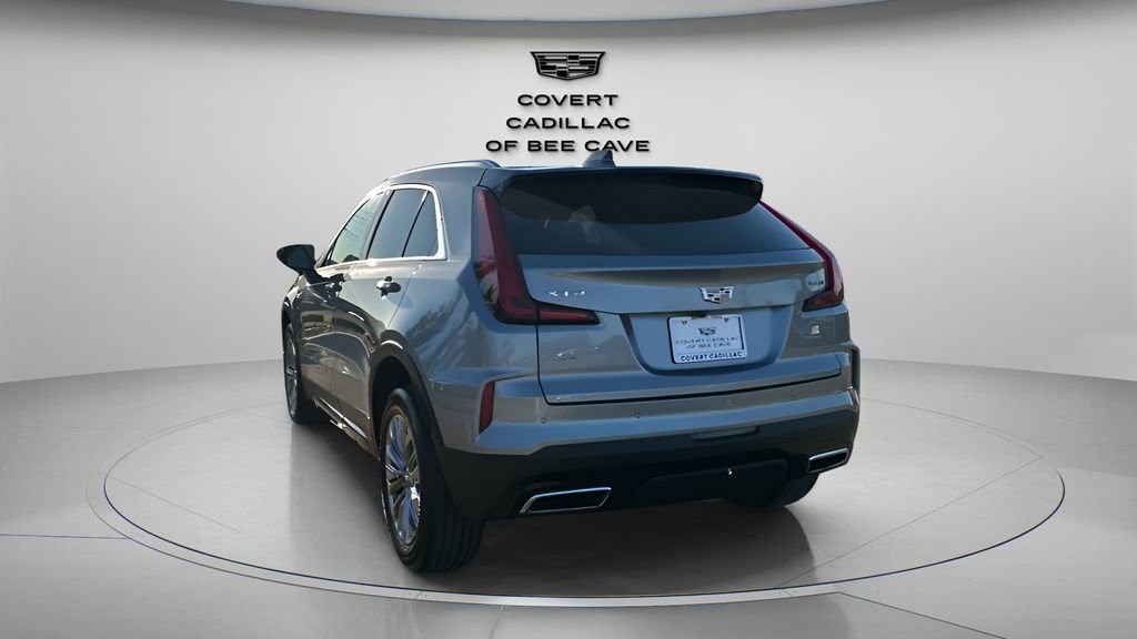 Used 2024 Cadillac XT4 Premium Luxury image 7